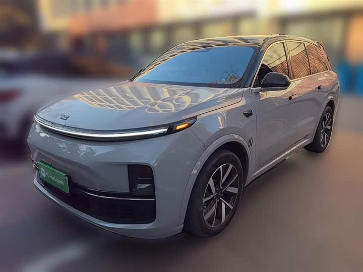 Фото 2 - LiXiang L8