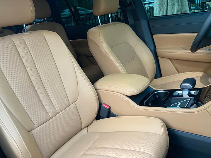 Фото 9 - LiXiang One