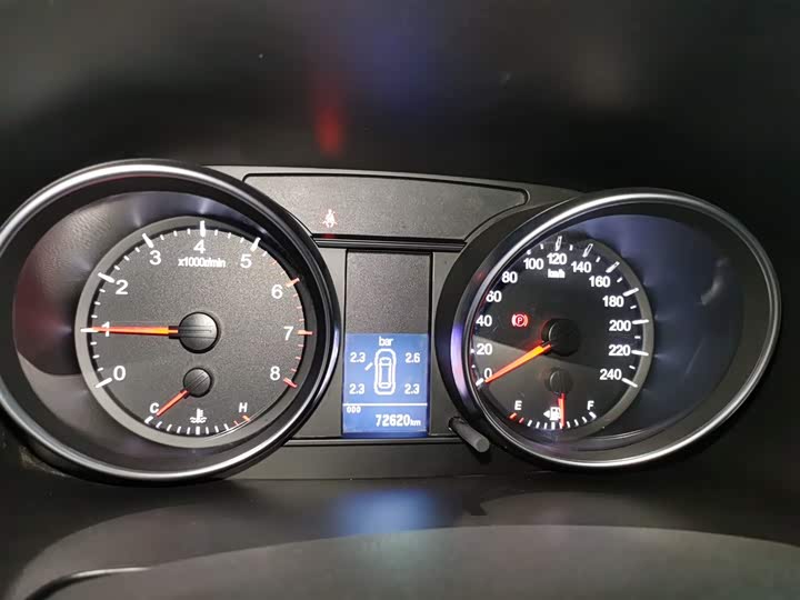 Фото 12 - Haval M6