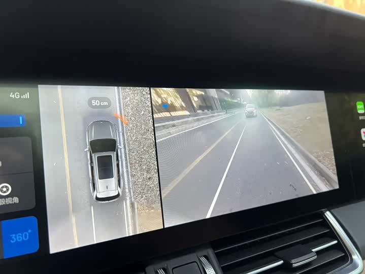 Фото 16 - LiXiang One