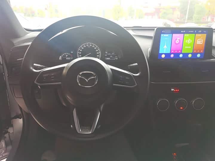 Фото 10 - Mazda CX-4