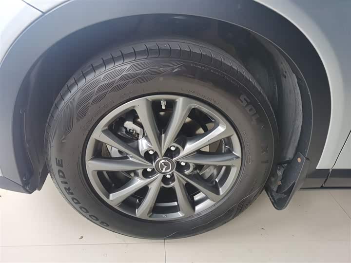 Фото 23 - Mazda CX-4