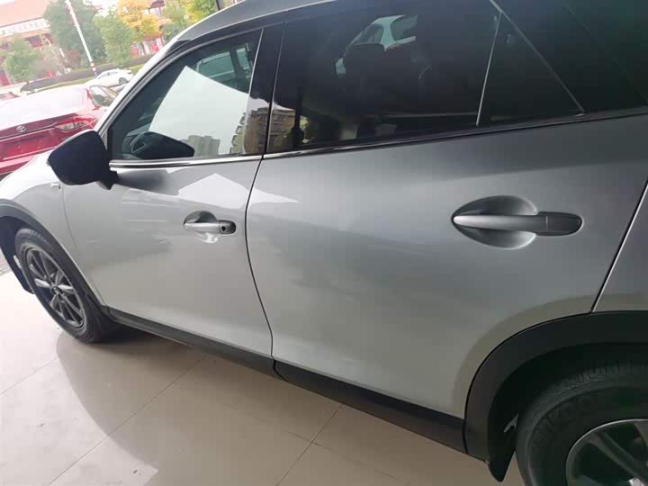 Фото 5 - Mazda CX-4