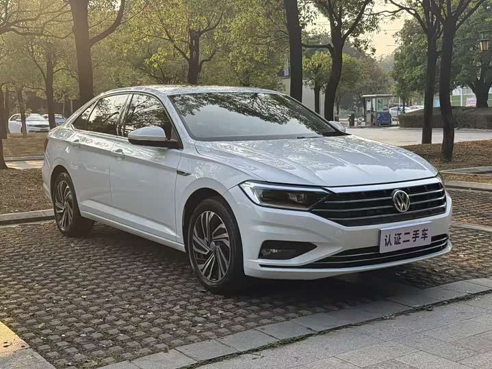 Фото 3 - Volkswagen Sagitar L