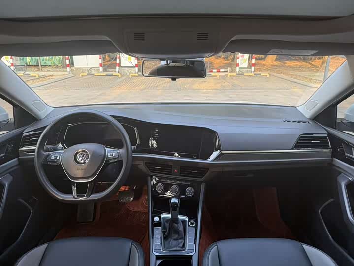 Фото 6 - Volkswagen Sagitar L