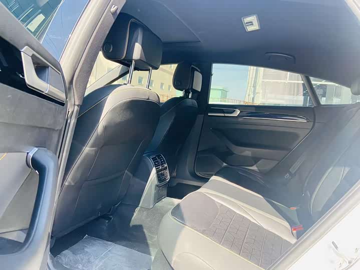 Фото 10 - Volkswagen CC