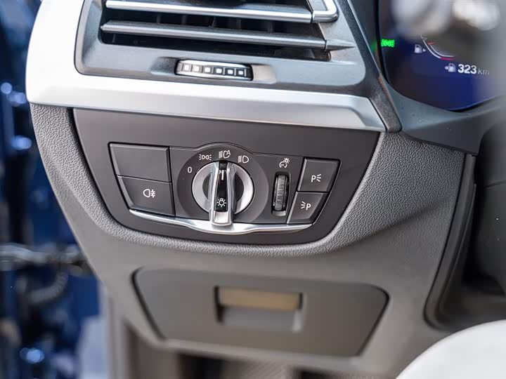 Фото 19 - BMW X3