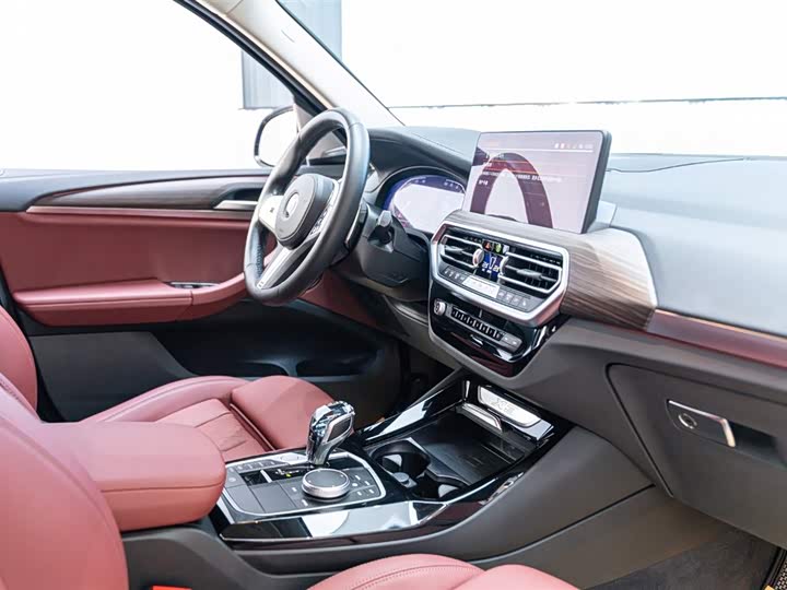 Фото 21 - BMW X3