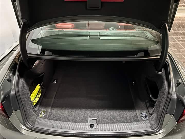 Фото 15 - Audi S4