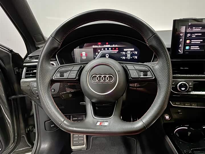 Фото 8 - Audi S4