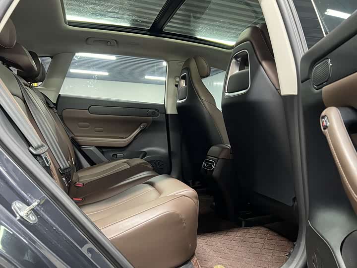 Фото 10 - Leapmotor C11