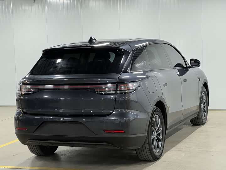 Фото 6 - Leapmotor C11