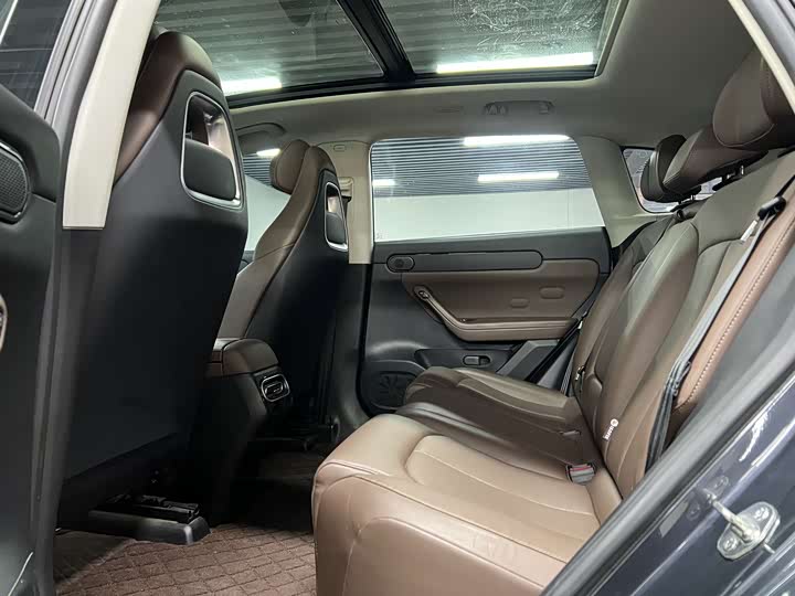 Фото 8 - Leapmotor C11