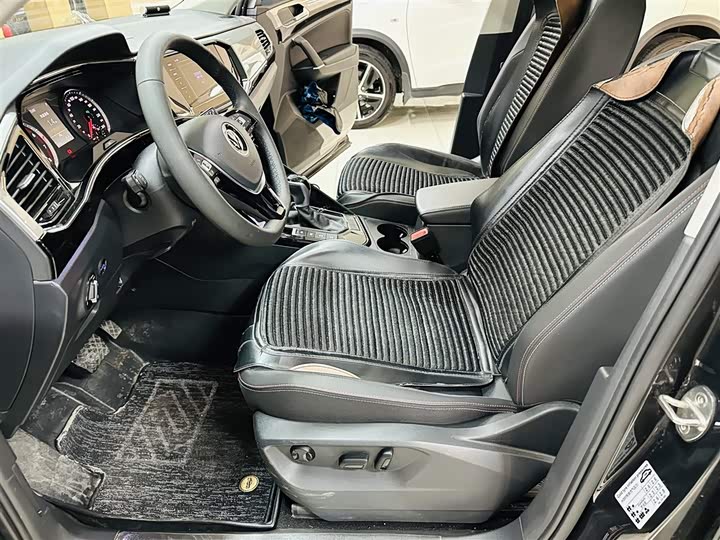 Фото 5 - Volkswagen Tayron