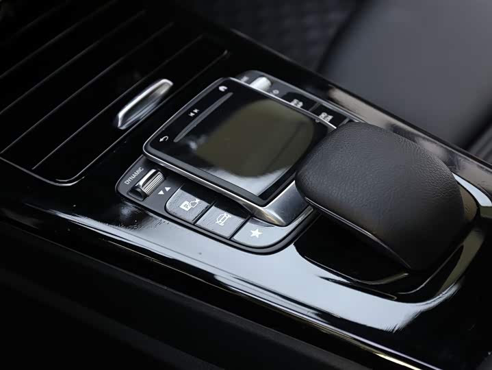 Фото 12 - Mercedes-Benz A-Class