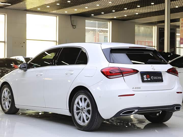 Фото 20 - Mercedes-Benz A-Class