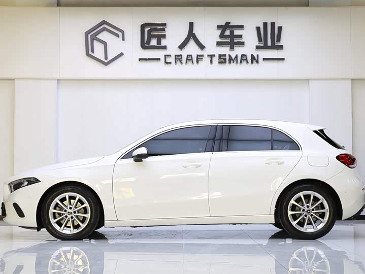 Фото 4 - Mercedes-Benz A-Class