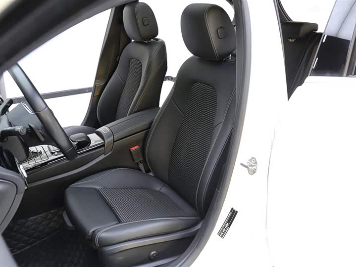 Фото 7 - Mercedes-Benz A-Class