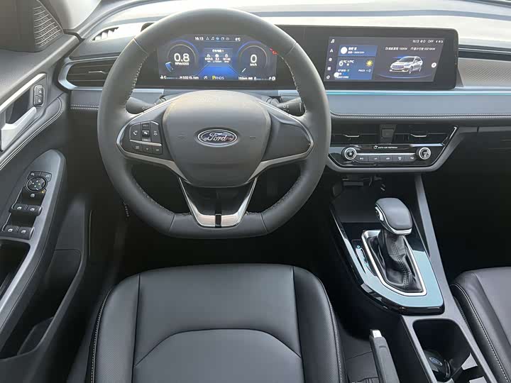 Фото 8 - Ford Escort