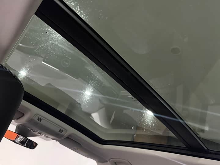 Фото 17 - Volkswagen Tayron