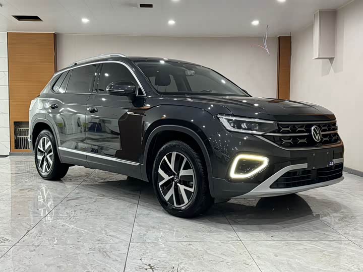 Фото 3 - Volkswagen Tayron