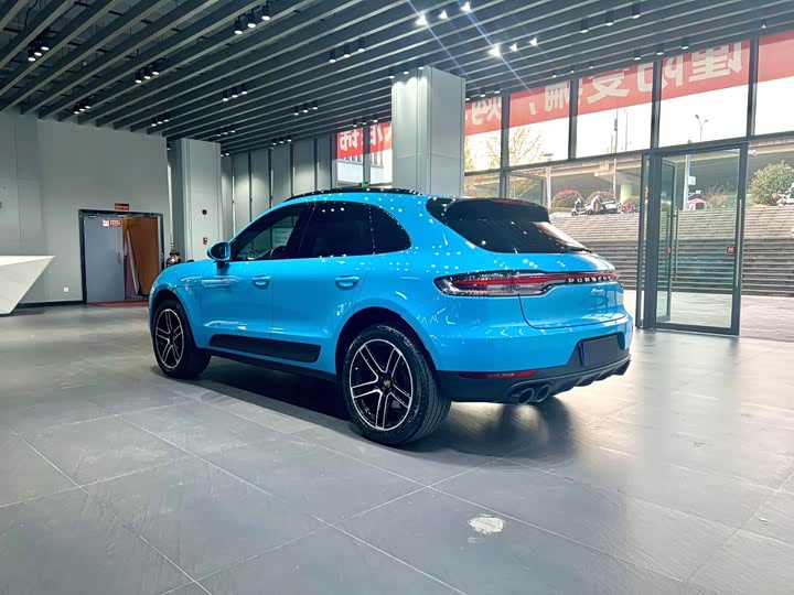 Фото 12 - Porsche Macan