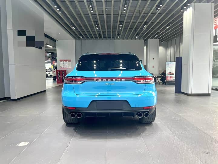 Фото 13 - Porsche Macan