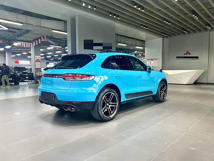 Фото 14 - Porsche Macan