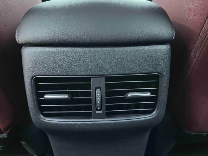 Фото 17 - Mazda 3 (Axela)