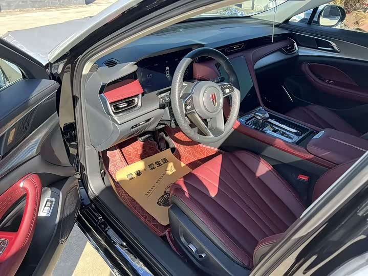 Фото 9 - Hongqi H5