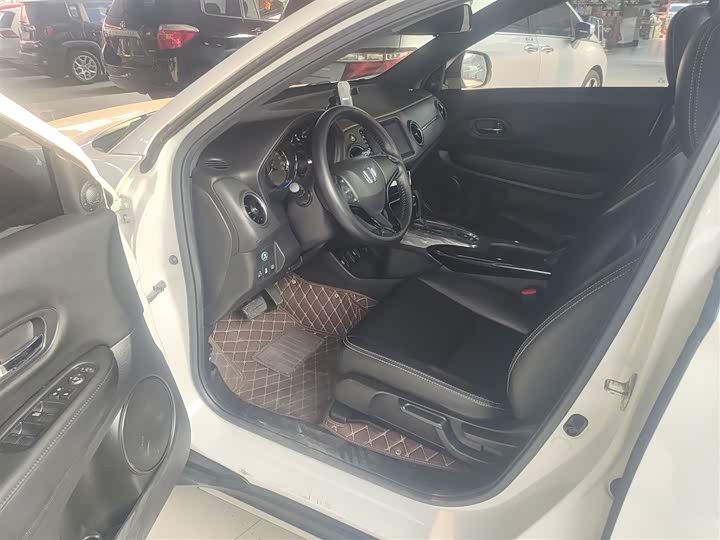 Фото 16 - Honda XR-V