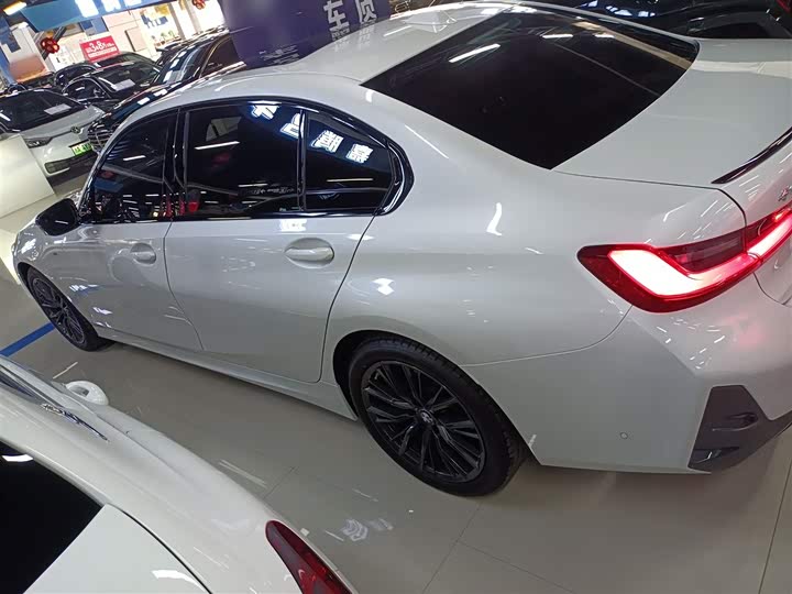 Фото 5 - BMW 3 Series