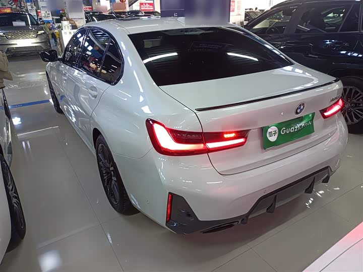 Фото 6 - BMW 3 Series