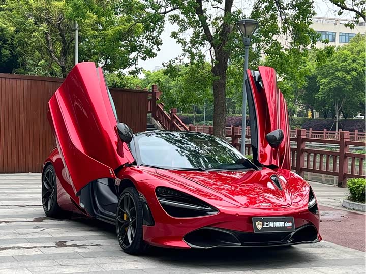 Фото 3 - McLaren 720S
