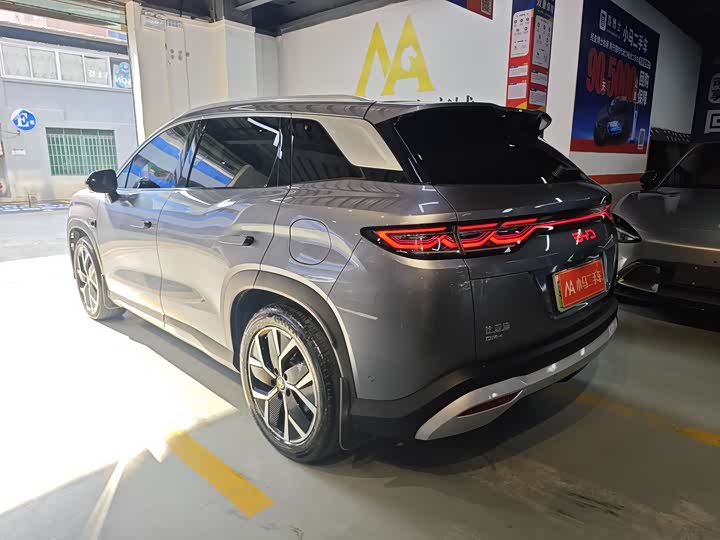 Фото 28 - BYD Song L DM-i Hybrid