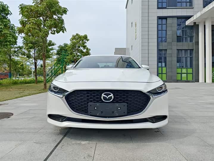 Фото 2 - Mazda 3 (Axela)