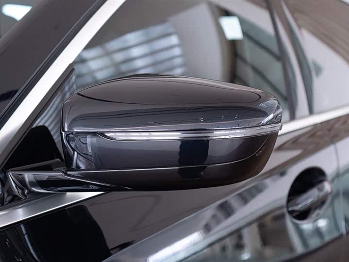 Фото 15 - BMW i3