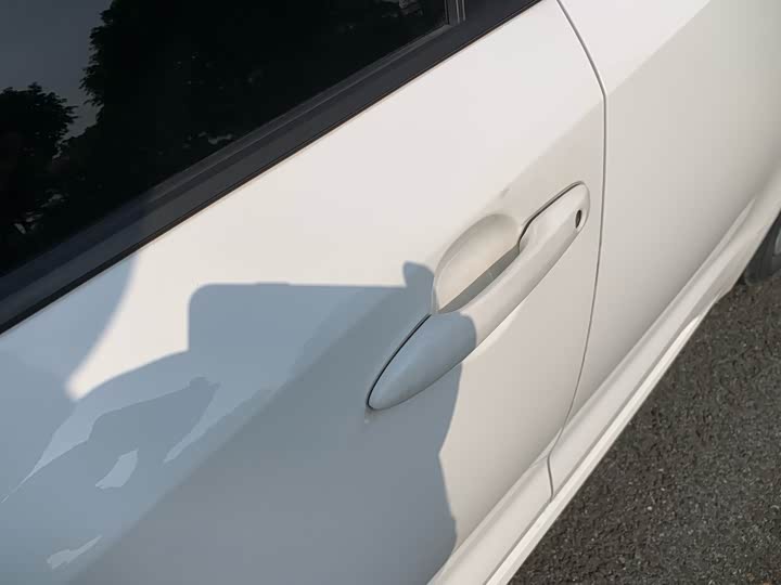 Фото 10 - Toyota Corolla