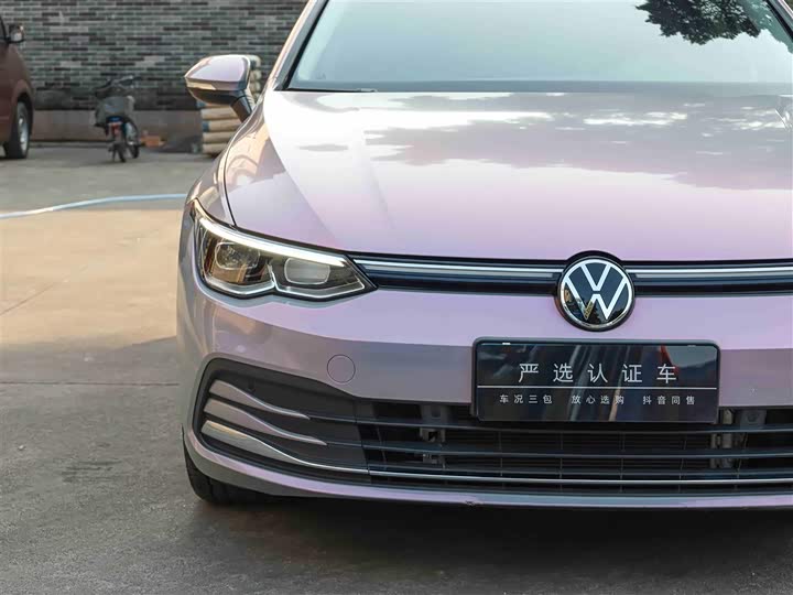 Фото 21 - Volkswagen Golf