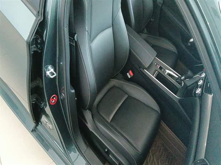 Фото 25 - Honda Inspire