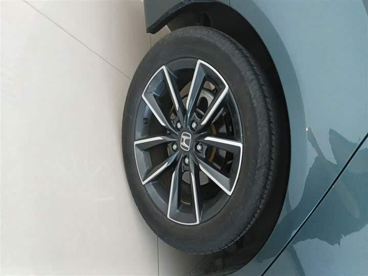 Фото 26 - Honda Inspire