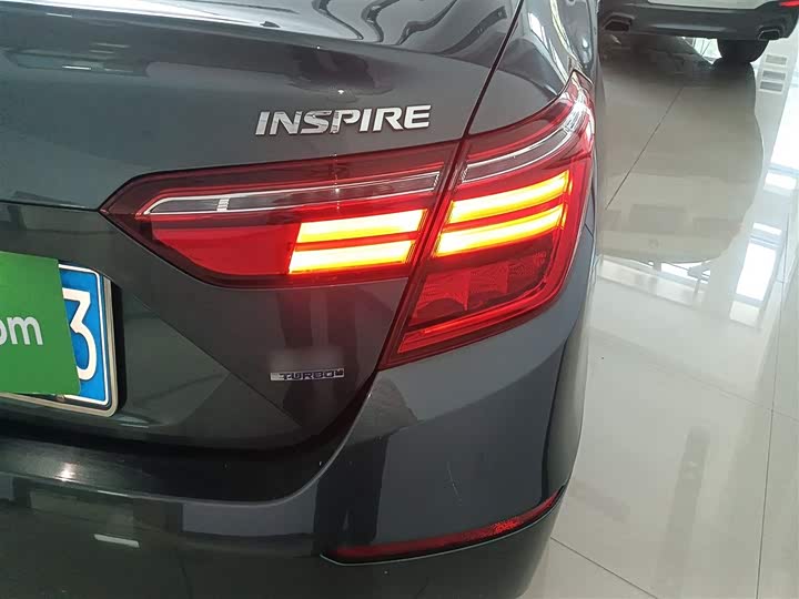 Фото 8 - Honda Inspire