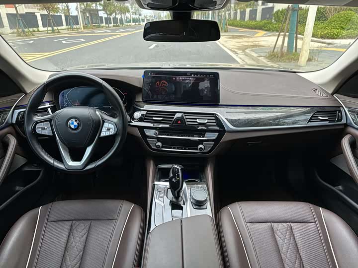 Фото 7 - BMW 5 Series