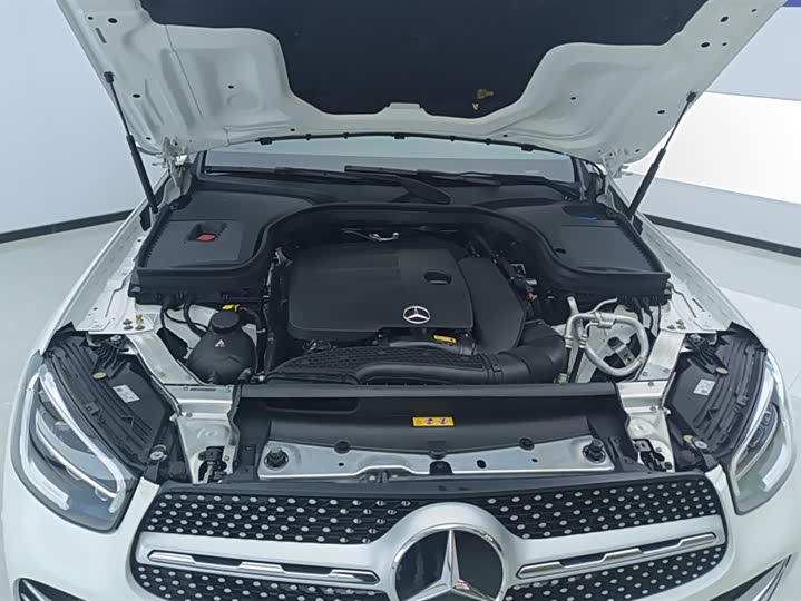 Фото 10 - Mercedes-Benz GLC-Class