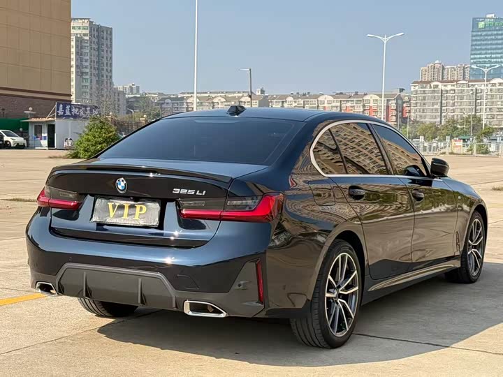 Фото 10 - BMW 3 Series