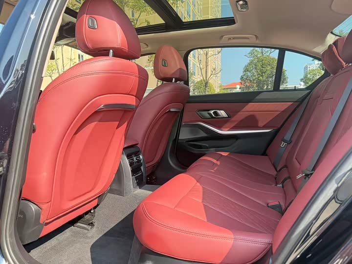 Фото 6 - BMW 3 Series