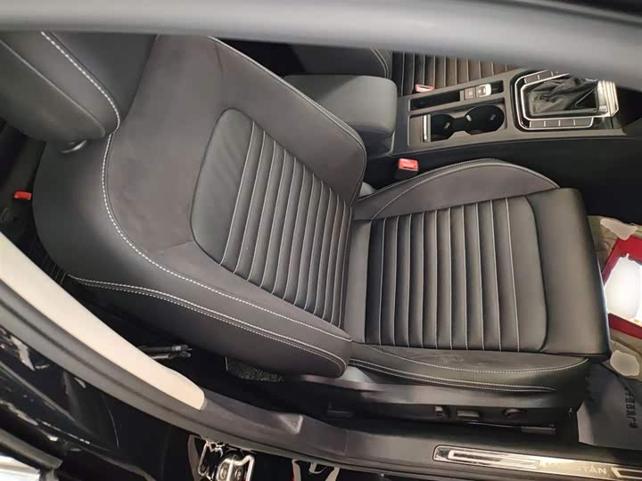 Фото 25 - Volkswagen Magotan