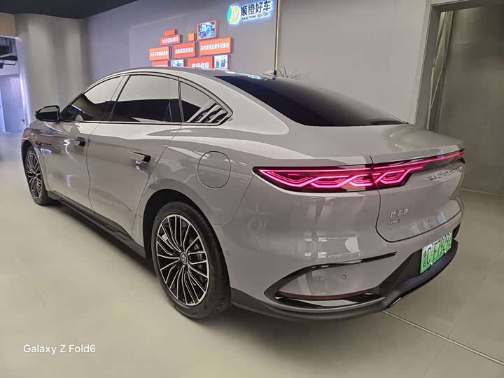 Фото 7 - BYD Han