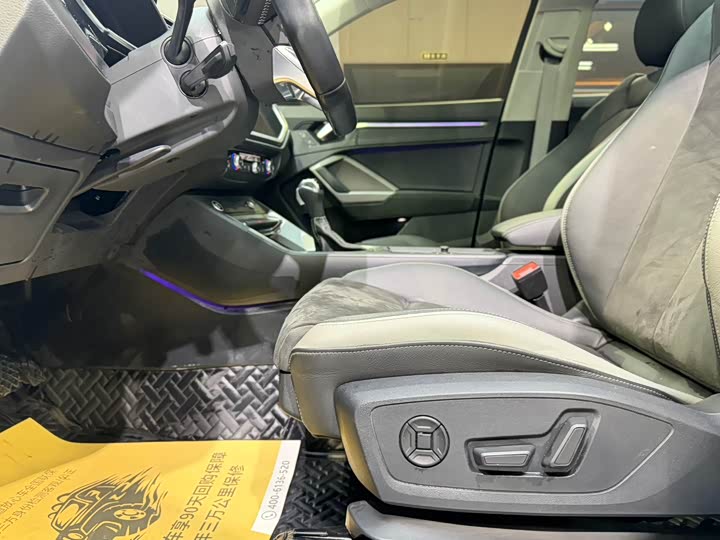 Фото 12 - Audi Q3