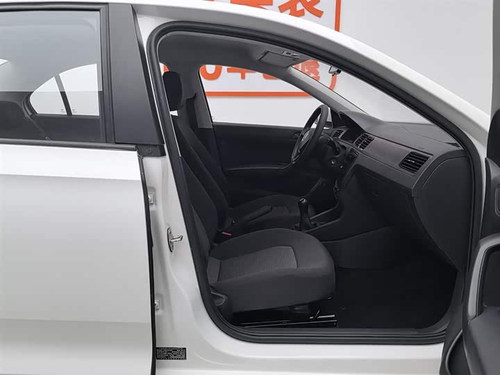 Фото 23 - Volkswagen Santana